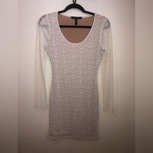 BCBGMaxAzria Fitted Cream Dress Size Small